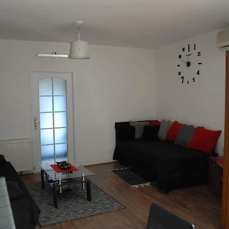 Stan Na Dan - Apartman Djordjevic Vranje Exterior photo